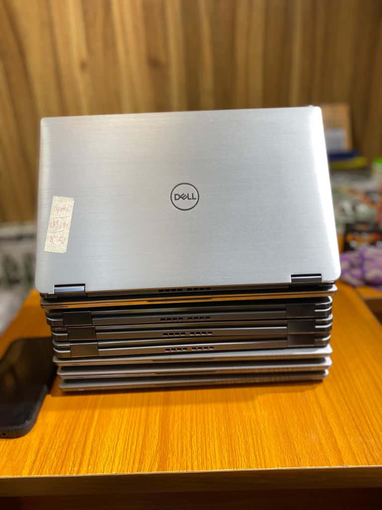 Dell Latitude 7400